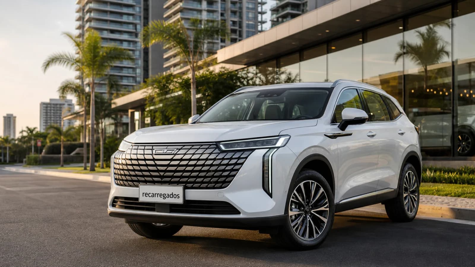 Haval H6 PHEV19 2026 no Brasil: review objetivo com preço, autonomia, consumo, prós e contras SUV híbrido plug-in Haval H6 PHEV19 em avenida brasileira com placa recarregados em destaque