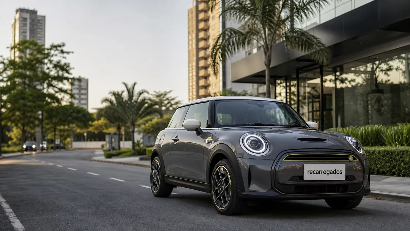 MINI Cooper SE Usado no Brasil: Review, Autonomia e Vale a Pena?